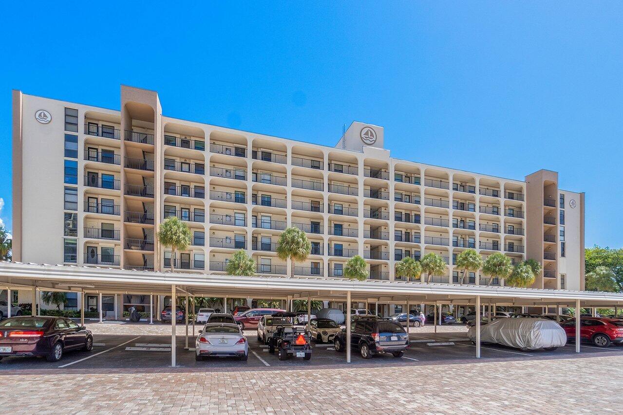 1631 Riverview Road, Unit 701 Deerfield Beach, FL 33441 - Photo 4 of 36 1631RiverviewRoad-DeerfieldBeach-FL-