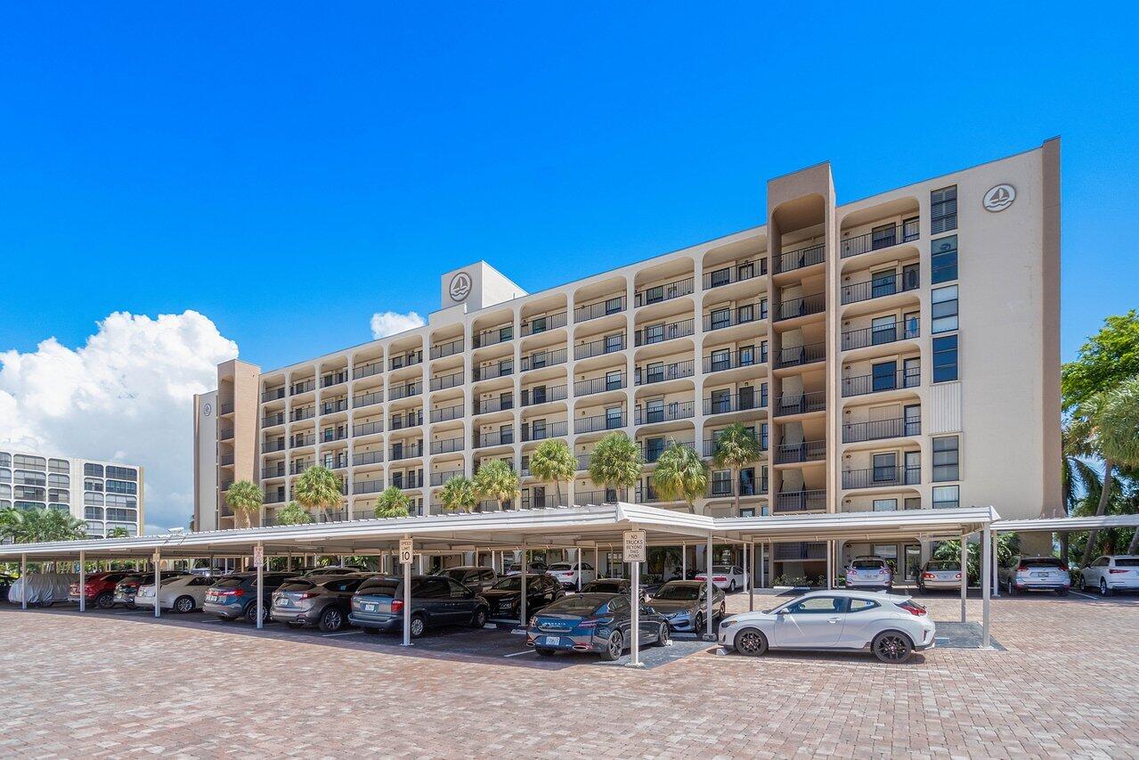 1631 Riverview Road, Unit 701 Deerfield Beach, FL 33441 - Photo 5 of 36 Hillsboro Landings
