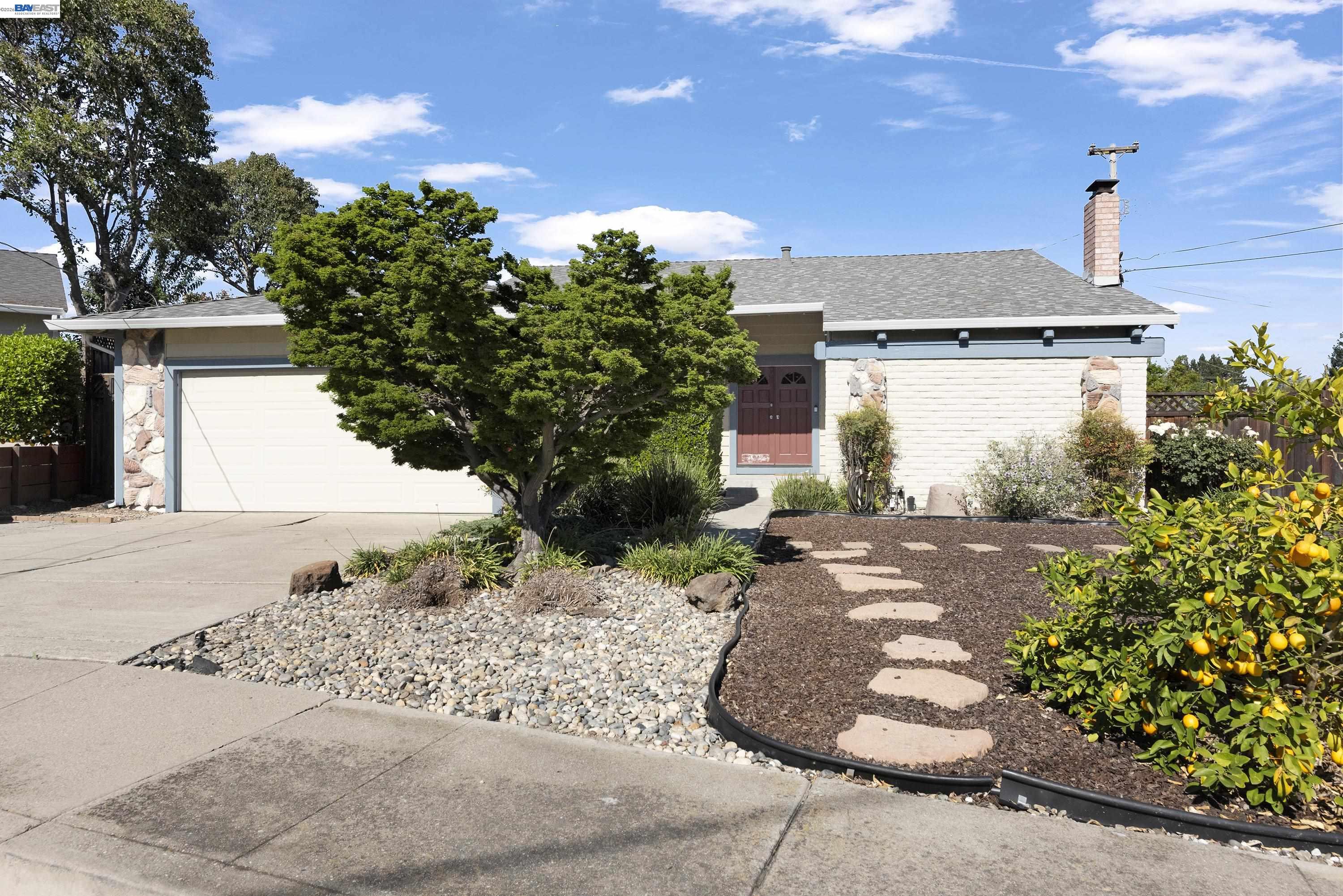 20 Yale Court San Ramon, CA 94583 - Photo 23 of 27 a view of a house with a yard and garden