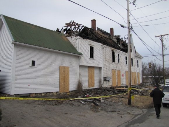 203 Mammoth Road Manchester, NH 03109 - Photo 1 of 1 Gallery Image 1