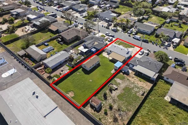 $699,900 | 1194 Andover Road, El Cajon, CA 92019