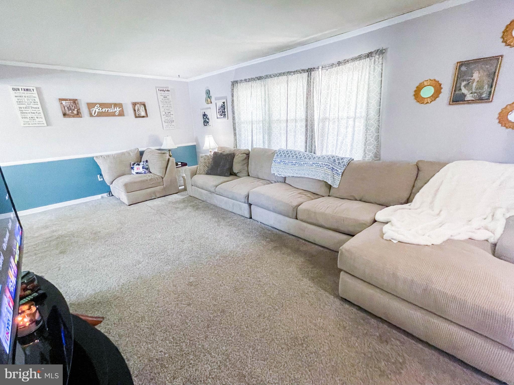 232 Shakespeare Drive Reading, PA 19608 - Photo 8 of 43