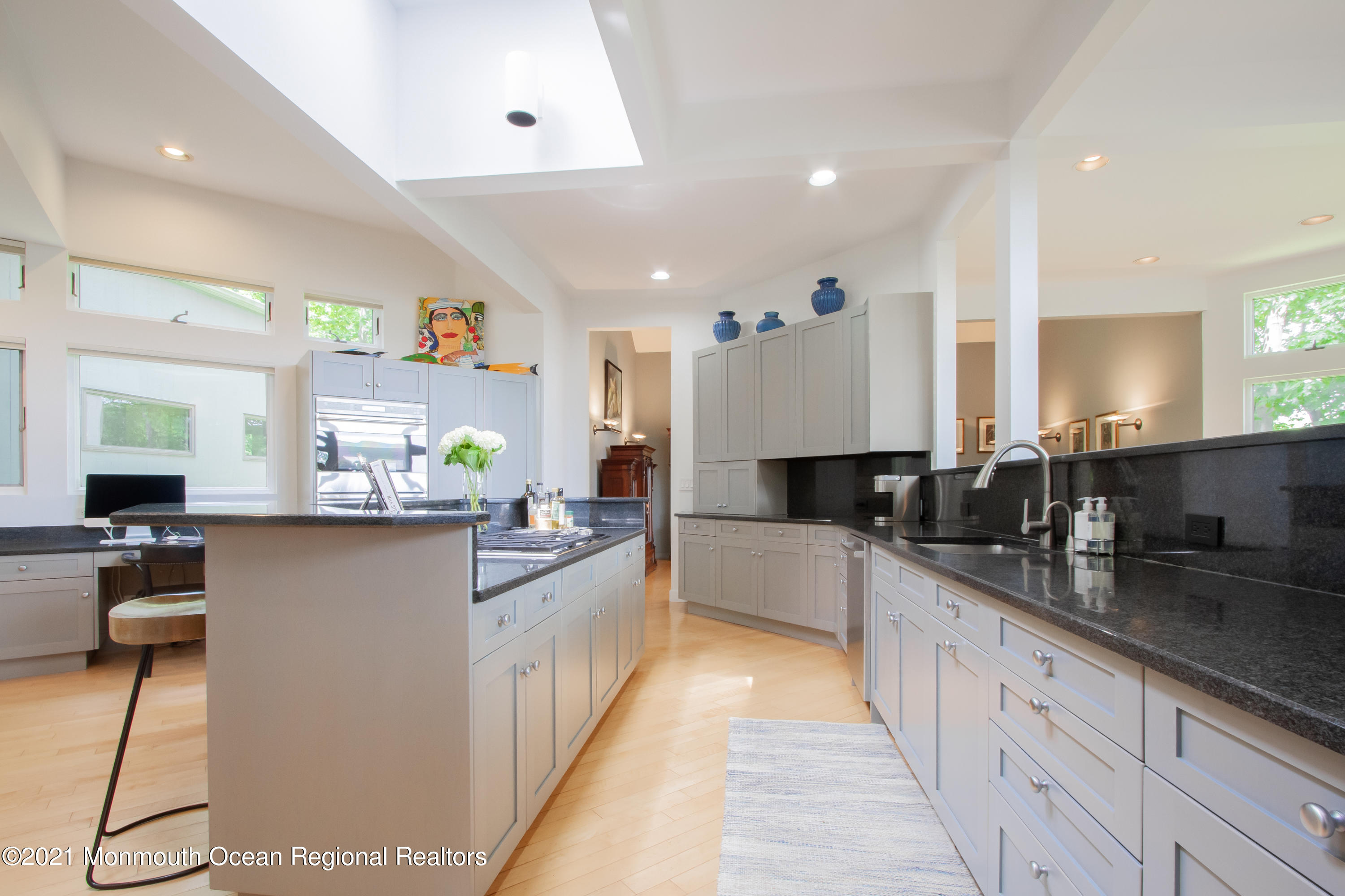 47 Club Way Red Bank, NJ 07701 - Photo 10 of 42 Kitchen