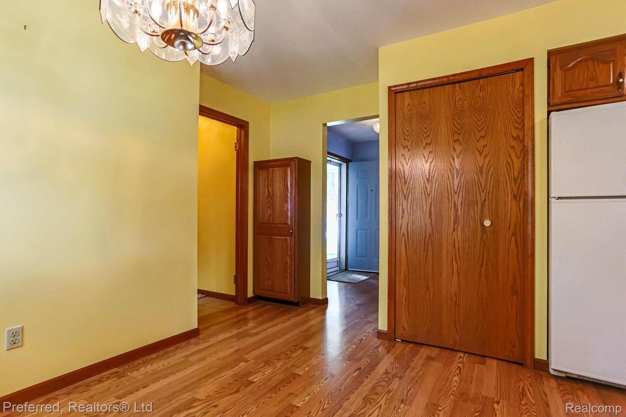 5863 Mabley Hill Road Fenton, MI 48430 - Photo 14 of 48 14IMG_0282.jpg