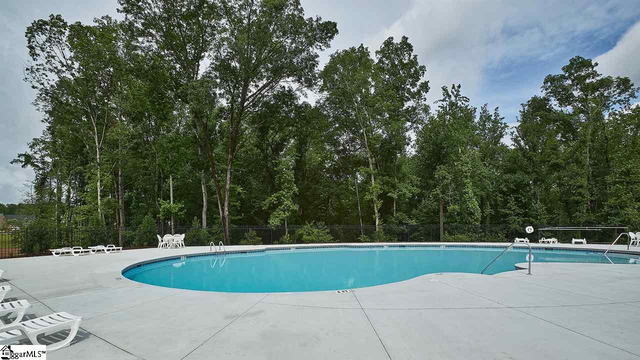 105 Lake Grove Road, Unit 144 Simpsonville, SC 29681 - Photo 5 of 13