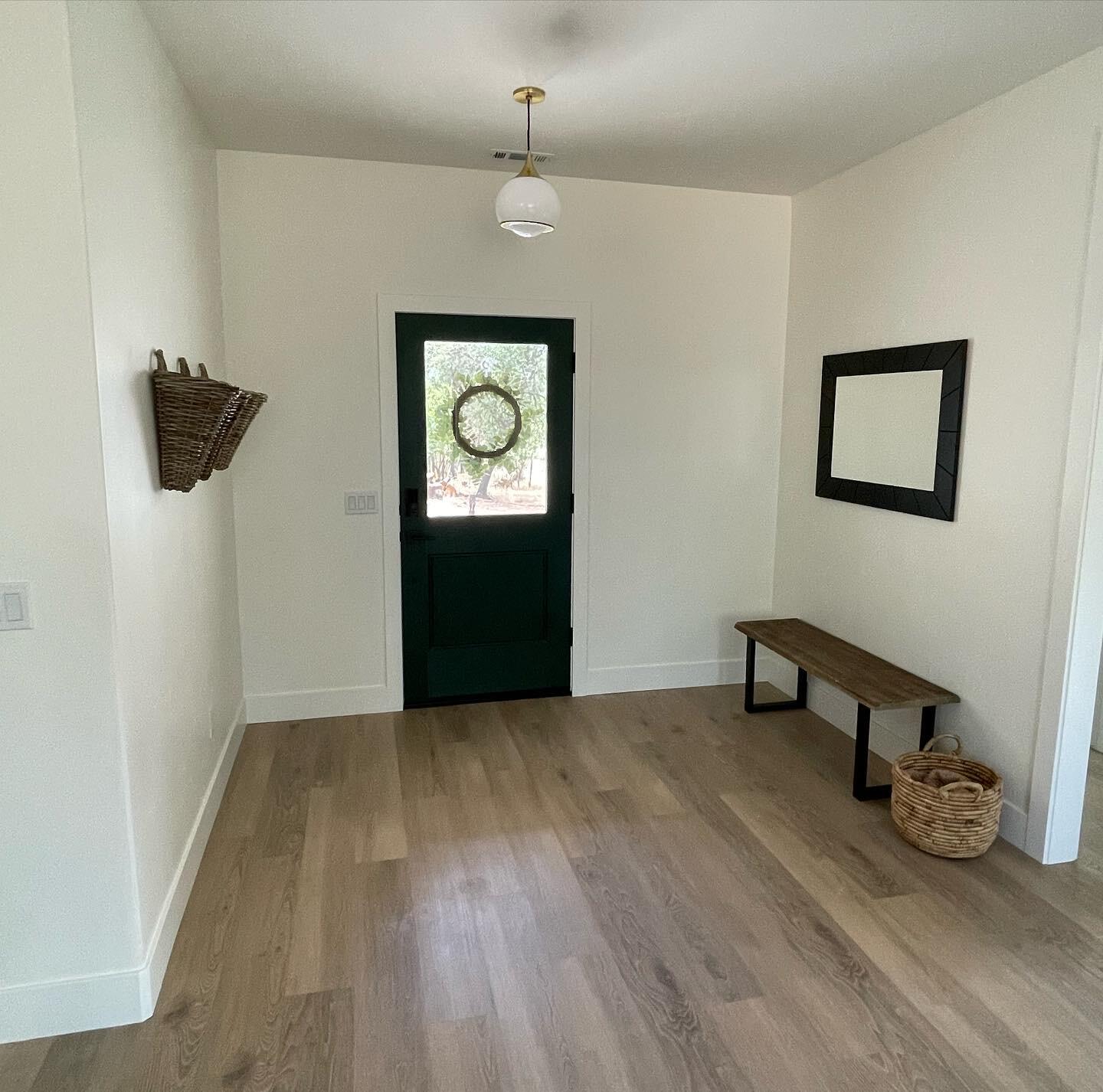 21510 Old Alturas Road Redding, CA 96003 - Photo 4 of 36 Entry