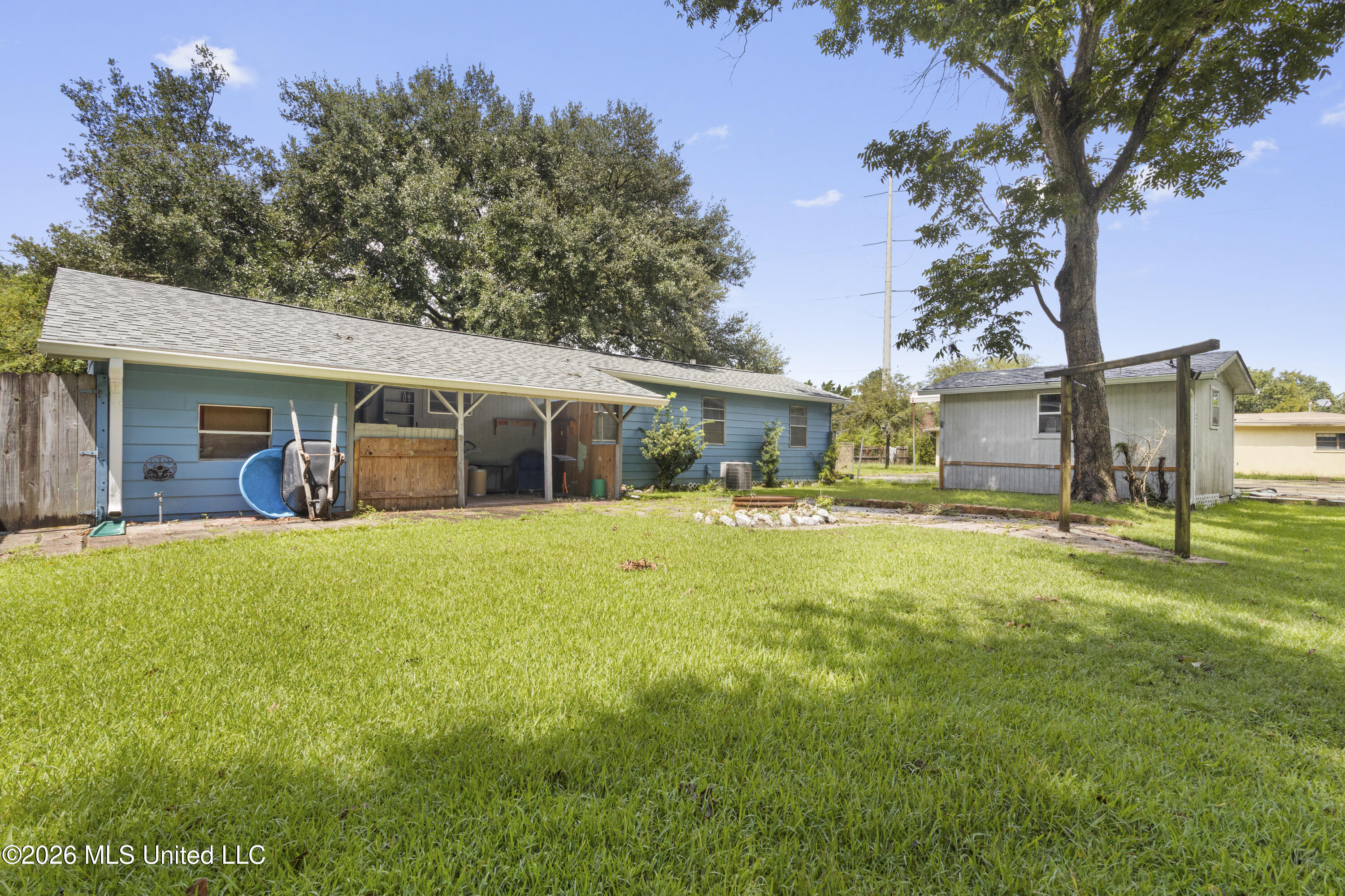 3506 Phillips Street Moss Point, MS 39563 - Photo 16 of 17 00016 (1)