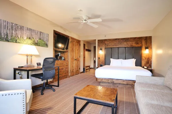 $799,000 | 136 Country Club Drive, Unit 635 & 637, Mountain Village, CO 81435