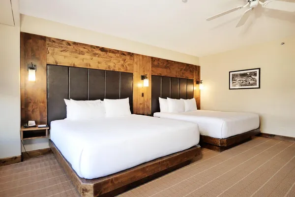 $799,000 | 136 Country Club Drive, Unit 635 & 637, Mountain Village, CO 81435