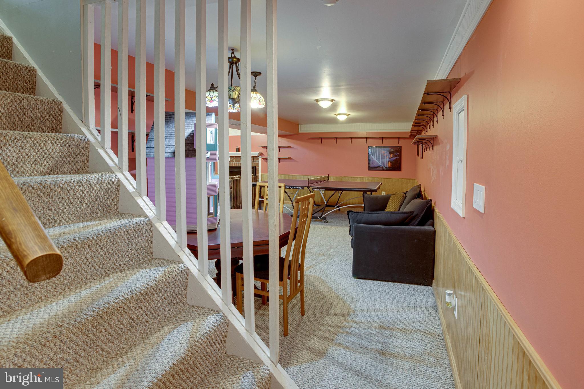 9308 Winbourne Road Burke, VA 22015 - Photo 64 of 78 Gallery Image 64