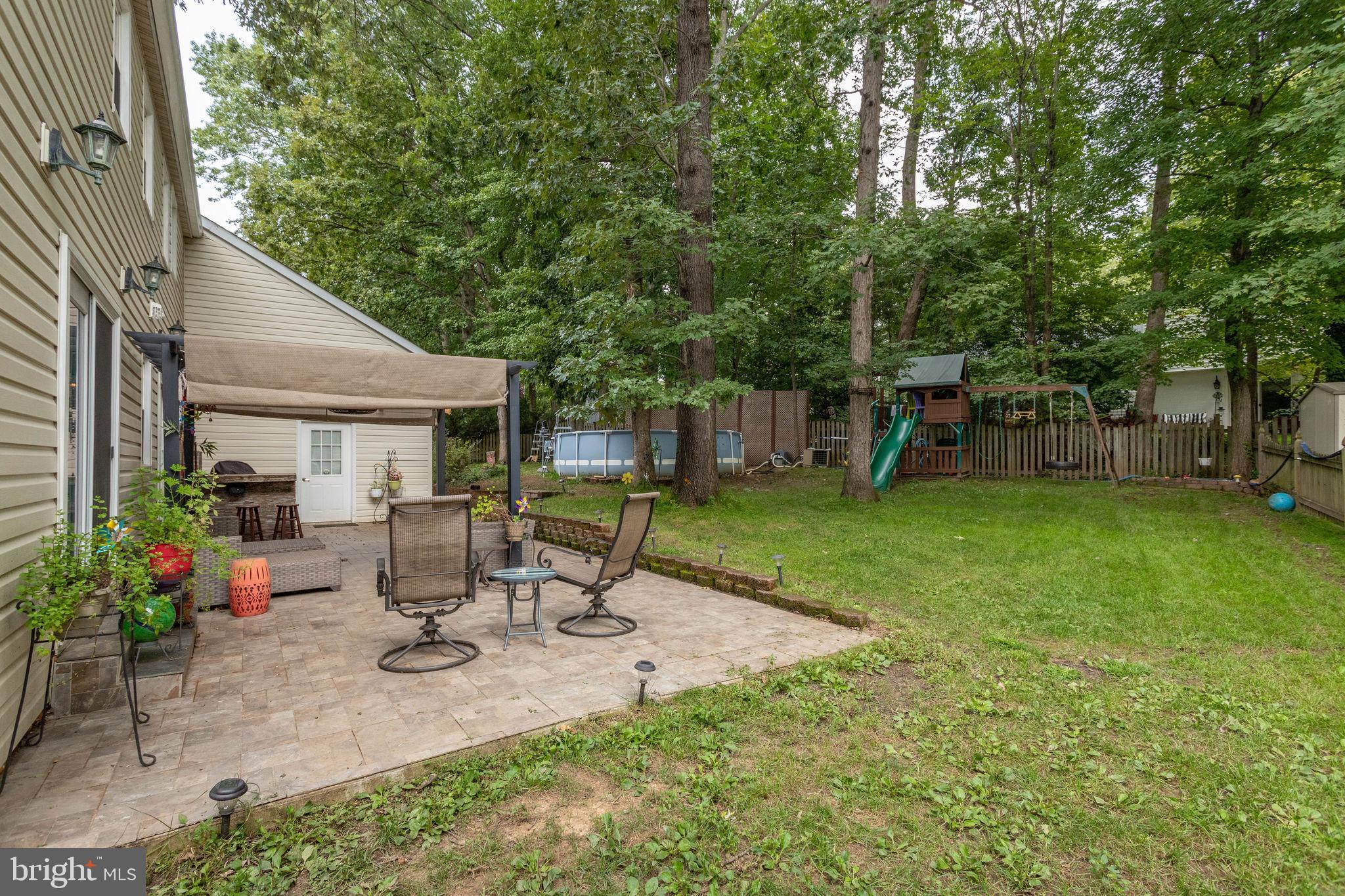 9308 Winbourne Road Burke, VA 22015 - Photo 10 of 78 Gallery Image 10