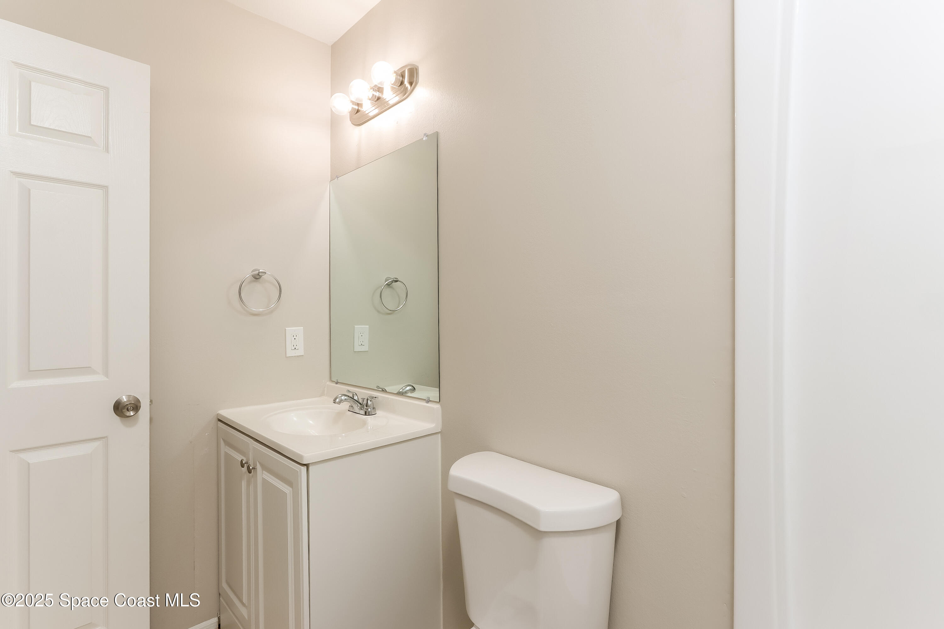 2250 Southeast Baron Street Port St. Lucie, FL 34952 - Photo 13 of 16 013-photo-bathroom-9768207