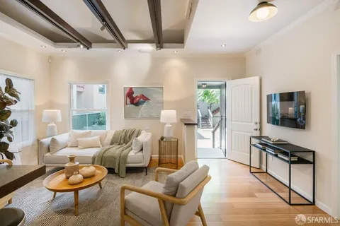 $1,095,000 | 548 37th Street, Oakland, CA 94609