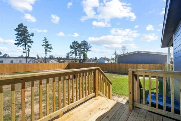 $1,500 | 18473 Novarra Drive, Conroe, TX 77306