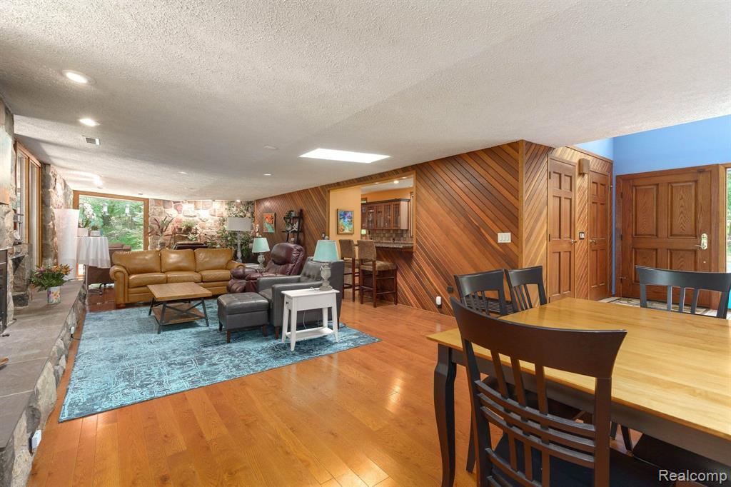1375 Dutton Road Rochester Hills, MI 48306 - Photo 21 of 55