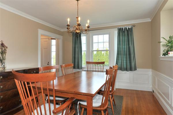 4 George Street Newton, MA 02458 - Photo 6 of 15 Gallery Image 6