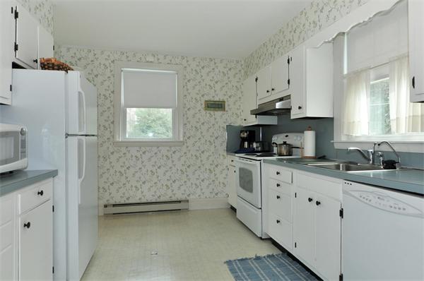 4 George Street Newton, MA 02458 - Photo 7 of 15 Gallery Image 7