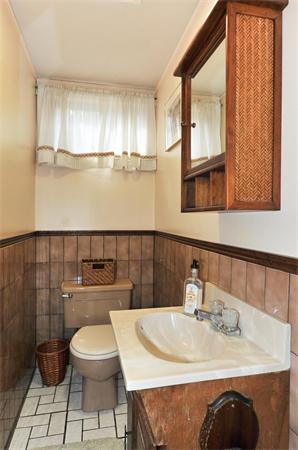 4 George Street Newton, MA 02458 - Photo 8 of 15 Gallery Image 8