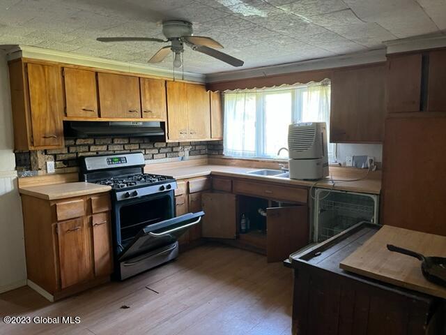 1554 Plank Road Poestenkill, NY 12138 - Photo 6 of 27 IMG_8927