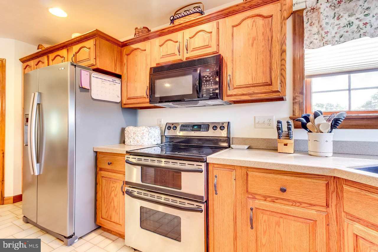 405 Rocky Ridge Road Spring Grove, PA 17362 - Photo 8 of 27