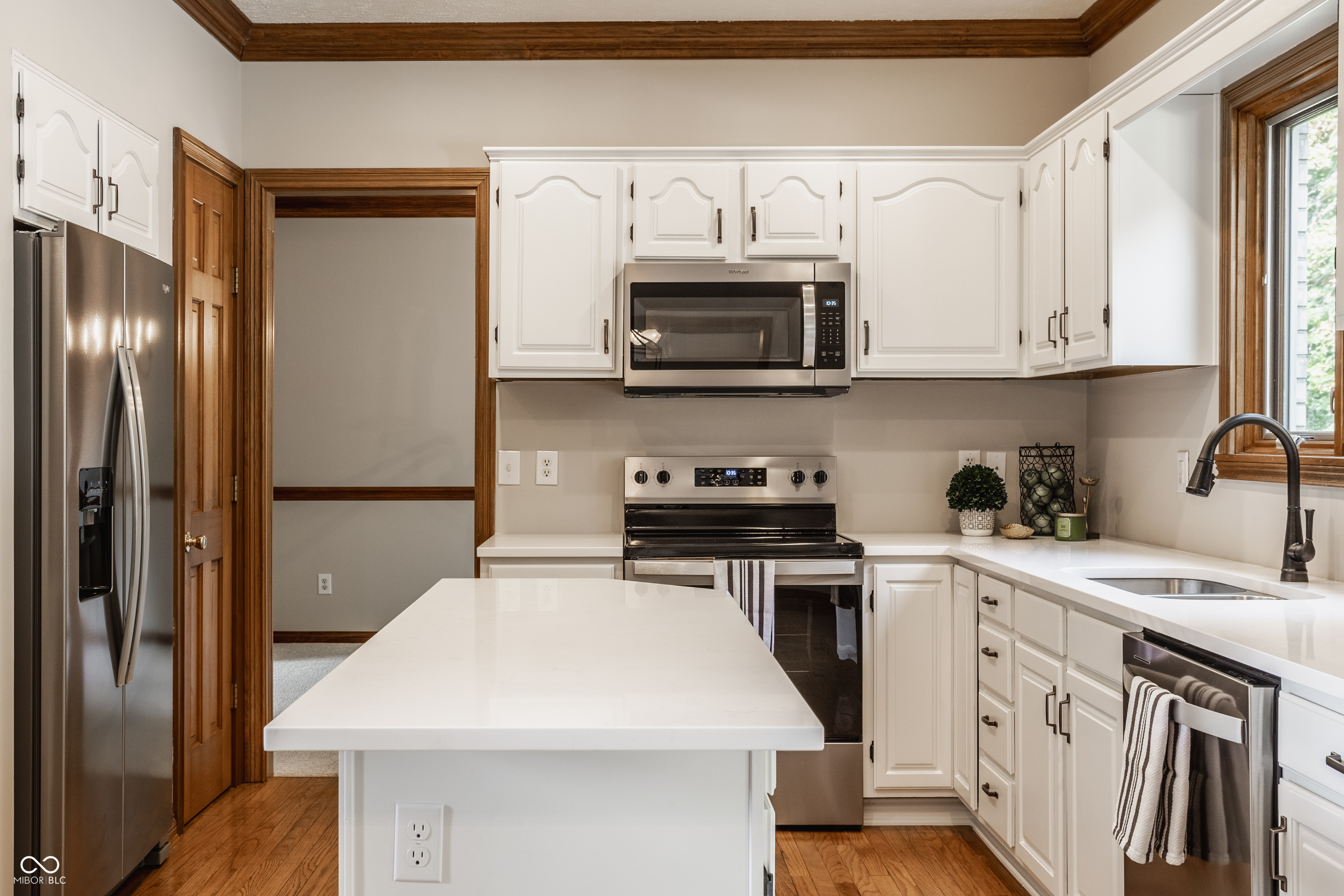 1604 Old Mill Circle Carmel, IN 46032 - Photo 11 of 44