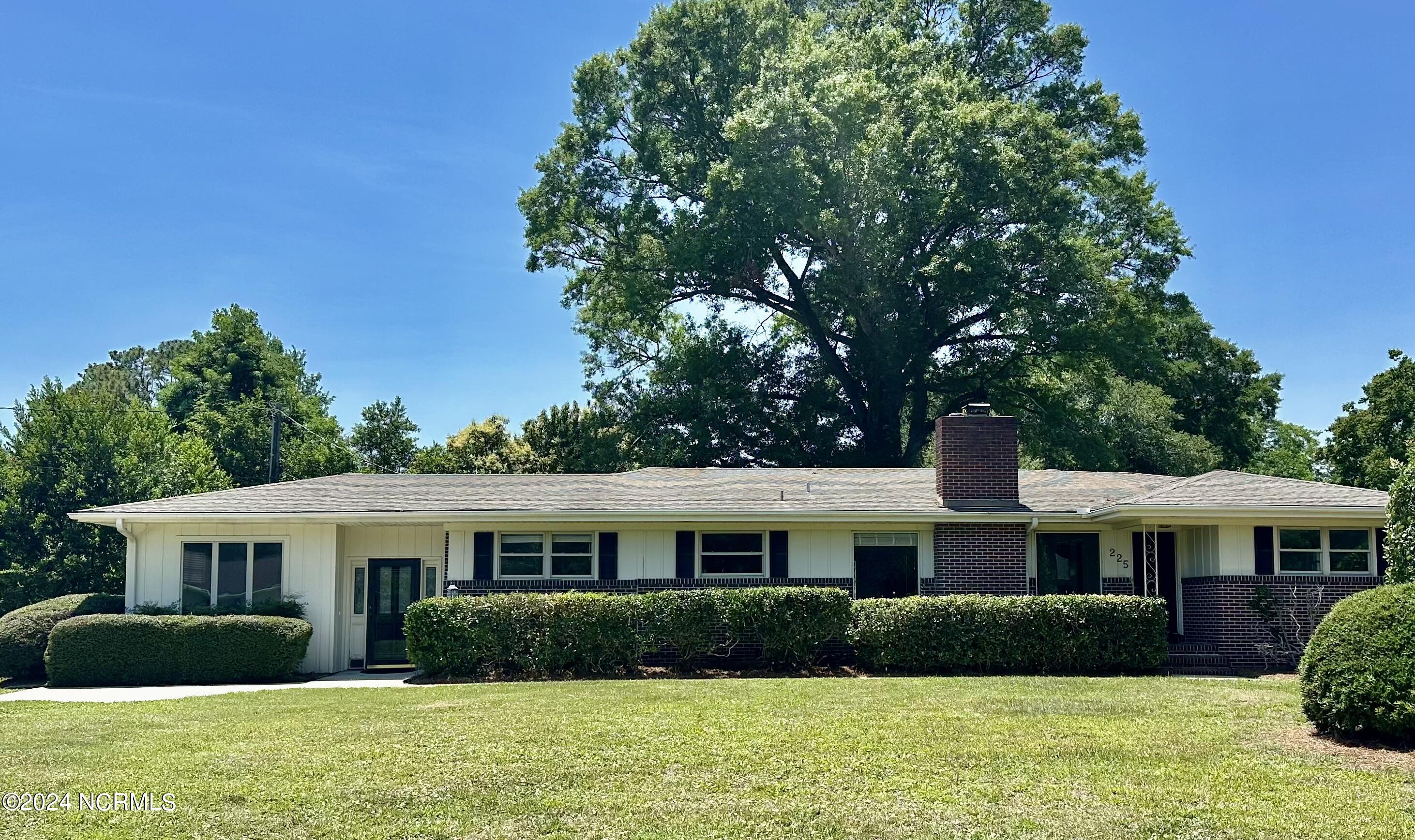 225 Forest Road Wilmington, NC 28403 - Photo 1 of 41 FullSizeRender
