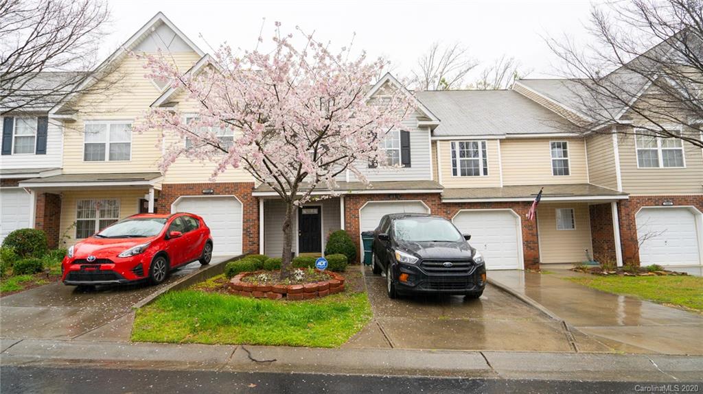 16853 Timber Crossing Road Charlotte, NC 28213 - Photo 2 of 31