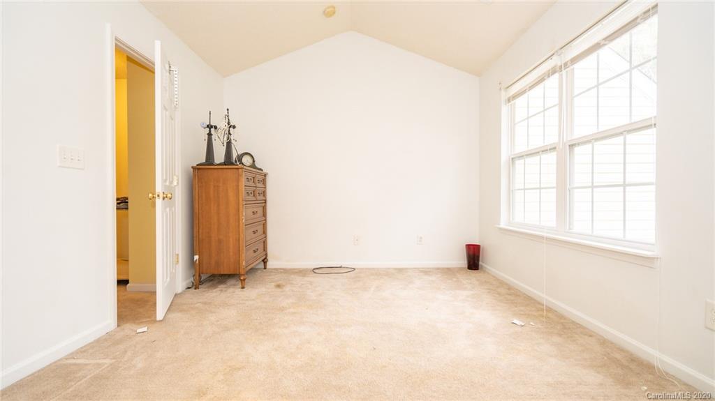 16853 Timber Crossing Road Charlotte, NC 28213 - Photo 15 of 31