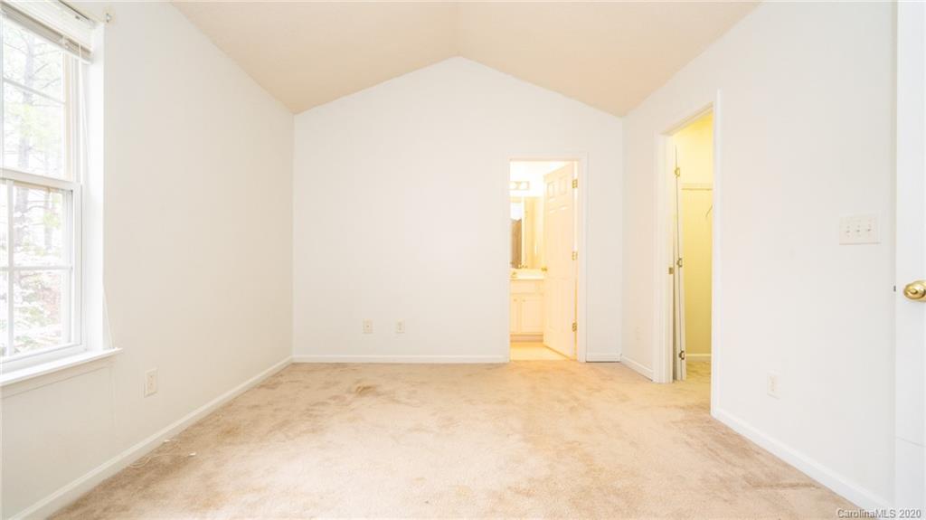 16853 Timber Crossing Road Charlotte, NC 28213 - Photo 16 of 31