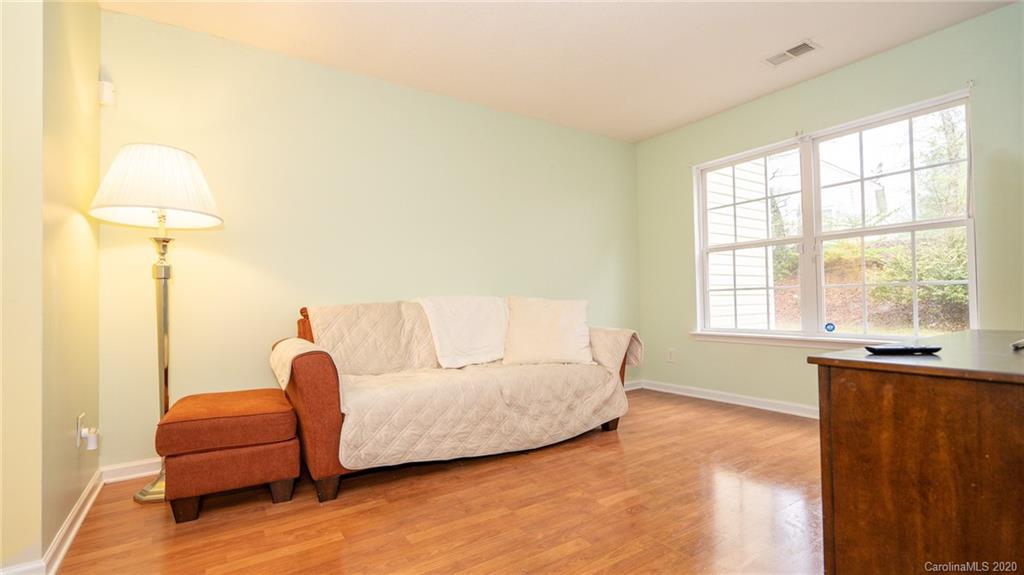 16853 Timber Crossing Road Charlotte, NC 28213 - Photo 20 of 31