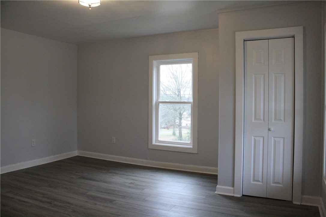 100 Cleveland Street Easley, SC 29640 - Photo 12 of 24 Gallery Image 12