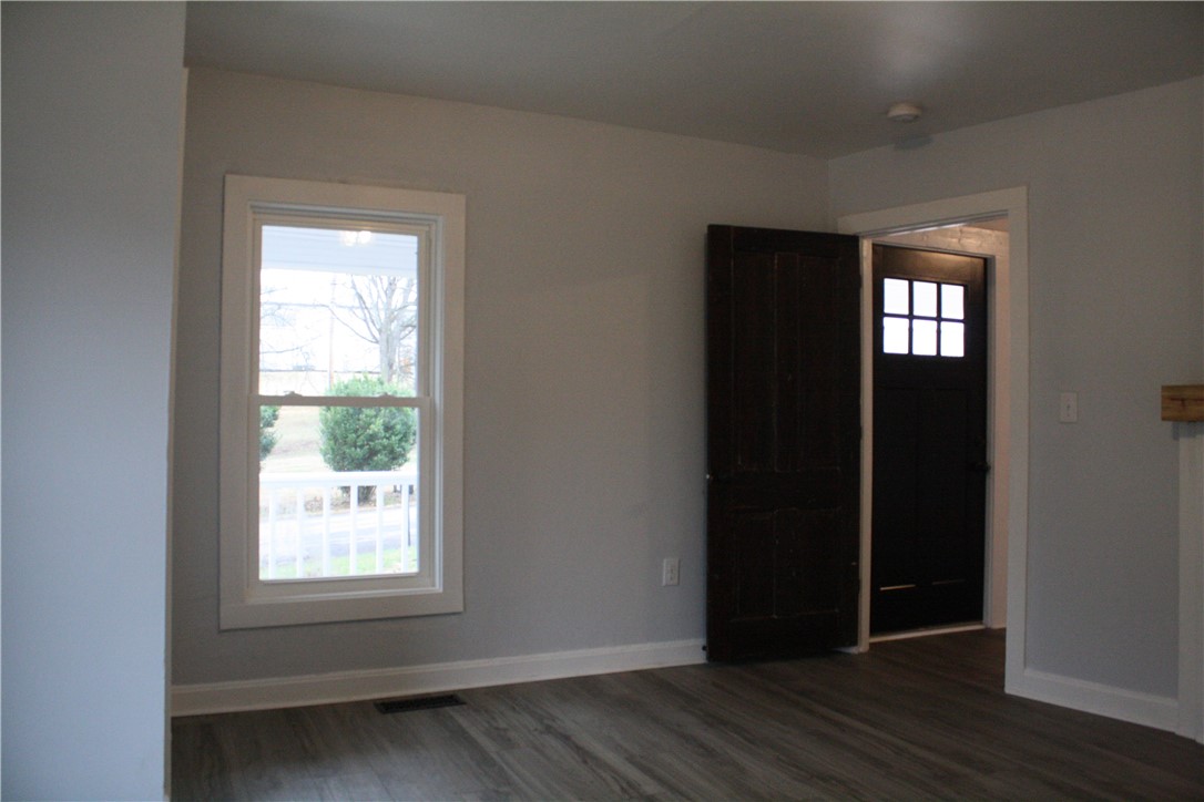 100 Cleveland Street Easley, SC 29640 - Photo 13 of 24 Gallery Image 13