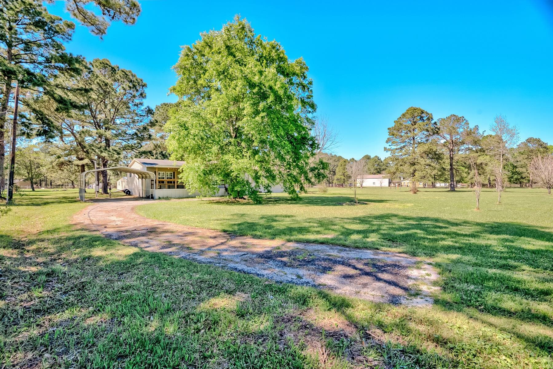 13015 Quail Ridge Road Orange, TX 77632 - Photo 10 of 40