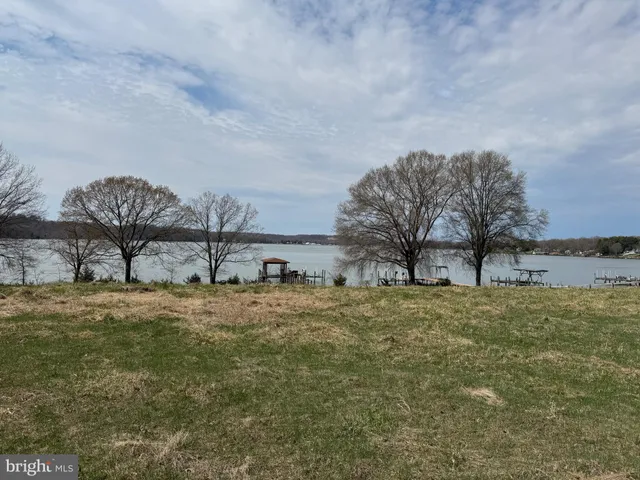 $975,000 | Shore Drive, Stafford, VA 22554