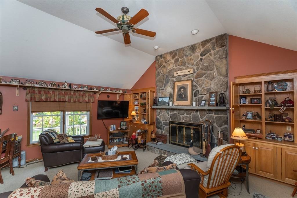 25 Stonehill Road East Longmeadow, MA 01028 - Photo 15 of 42 Gallery Image 15