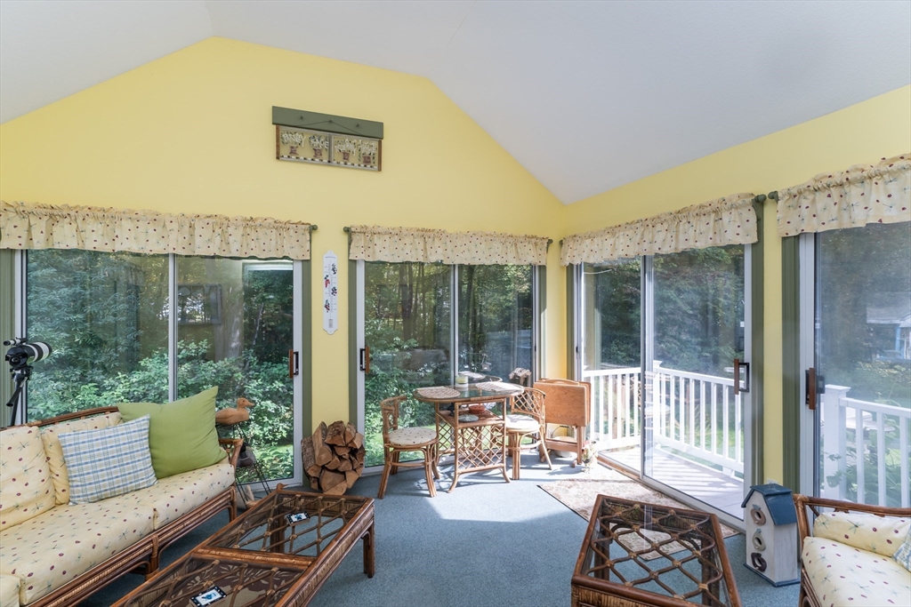 25 Stonehill Road East Longmeadow, MA 01028 - Photo 18 of 42 Gallery Image 18