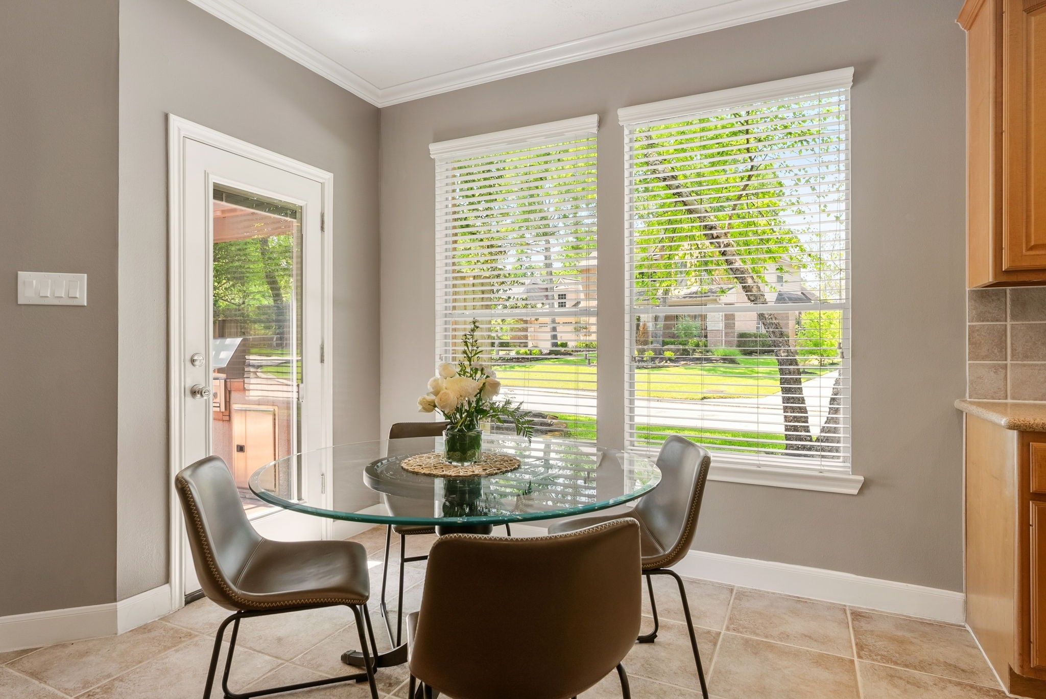 11 Mirror Ridge Court The Woodlands, TX 77382 - Photo 21 of 50