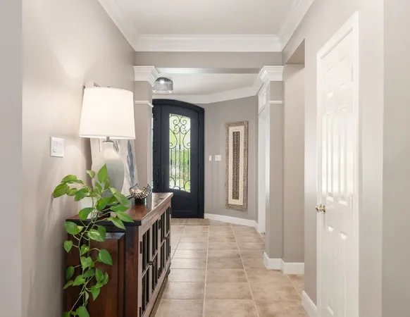 $910,000 | 11 Mirror Ridge Court, The Woodlands, TX 77382