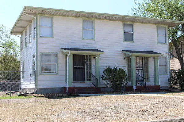 $1,375 | 202 Senisa Drive, San Antonio, TX 78228