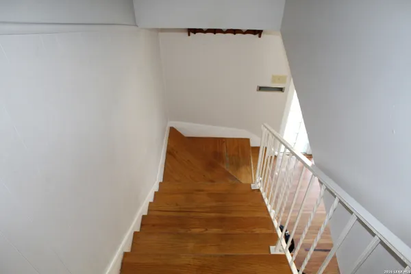 a view of entryway