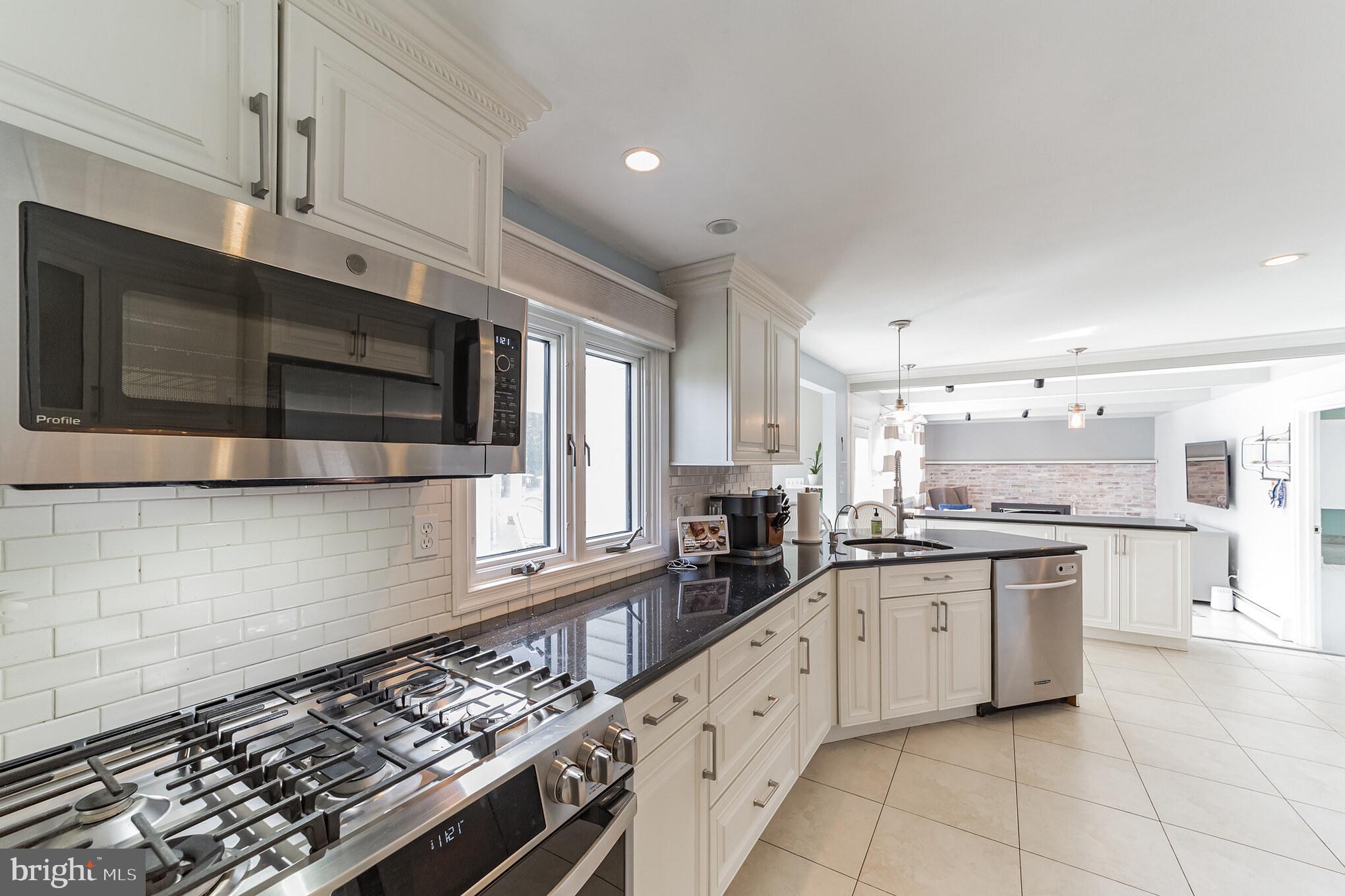 602 Brookhaven Road Wallingford, PA 19086 - Photo 23 of 60 Kitchen 2