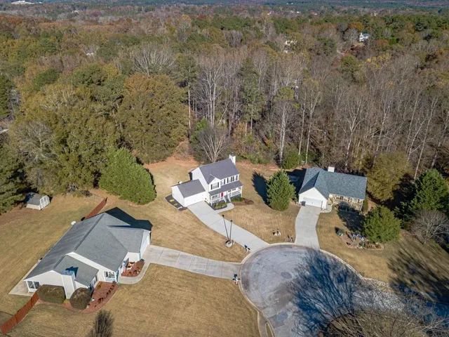 $2,300 | 670 Woodland Ridge Drive, Monroe, GA 30656