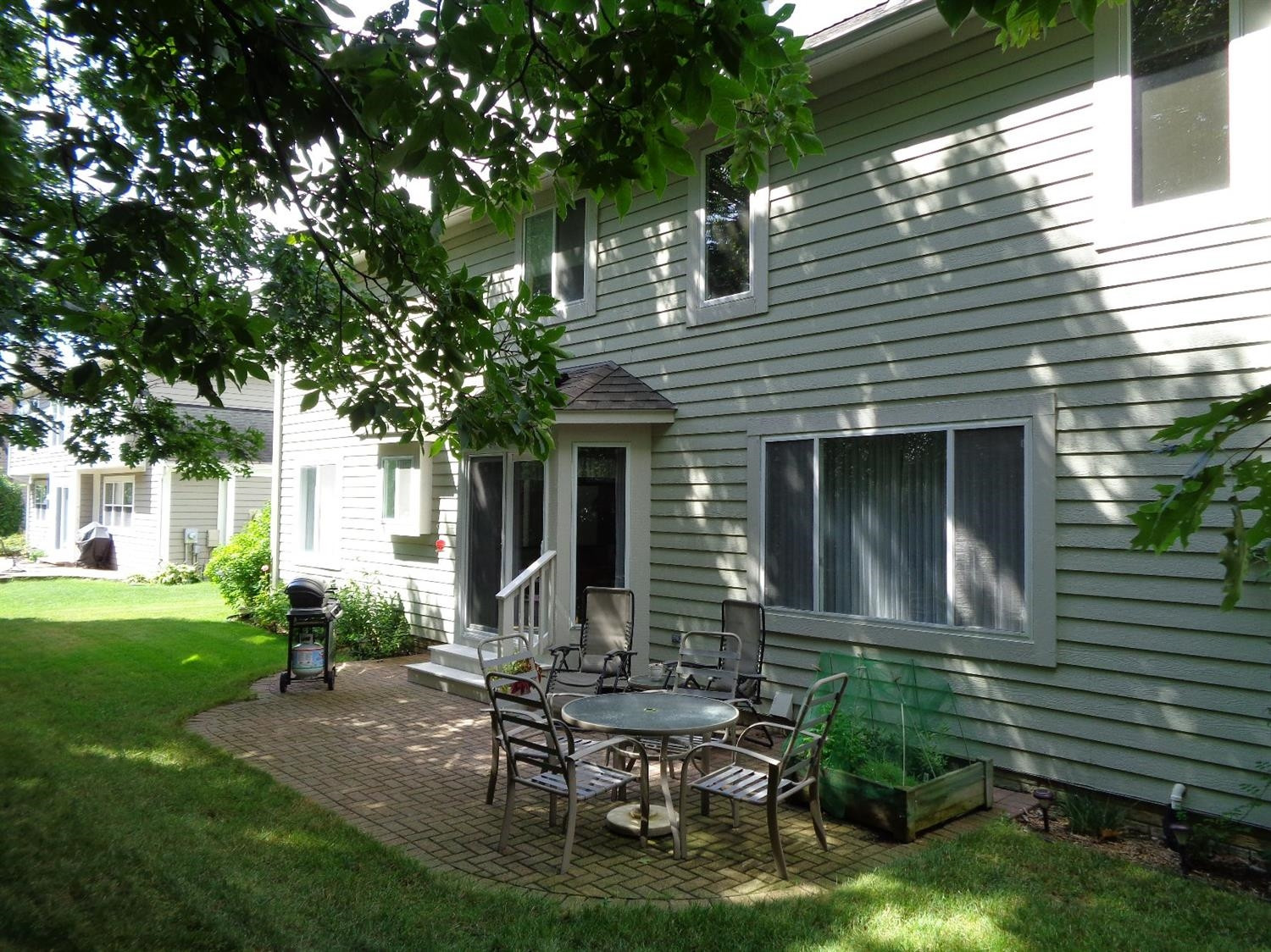 3547 Burnham Road Ann Arbor, MI 48108 - Photo 4 of 10 Photo 4