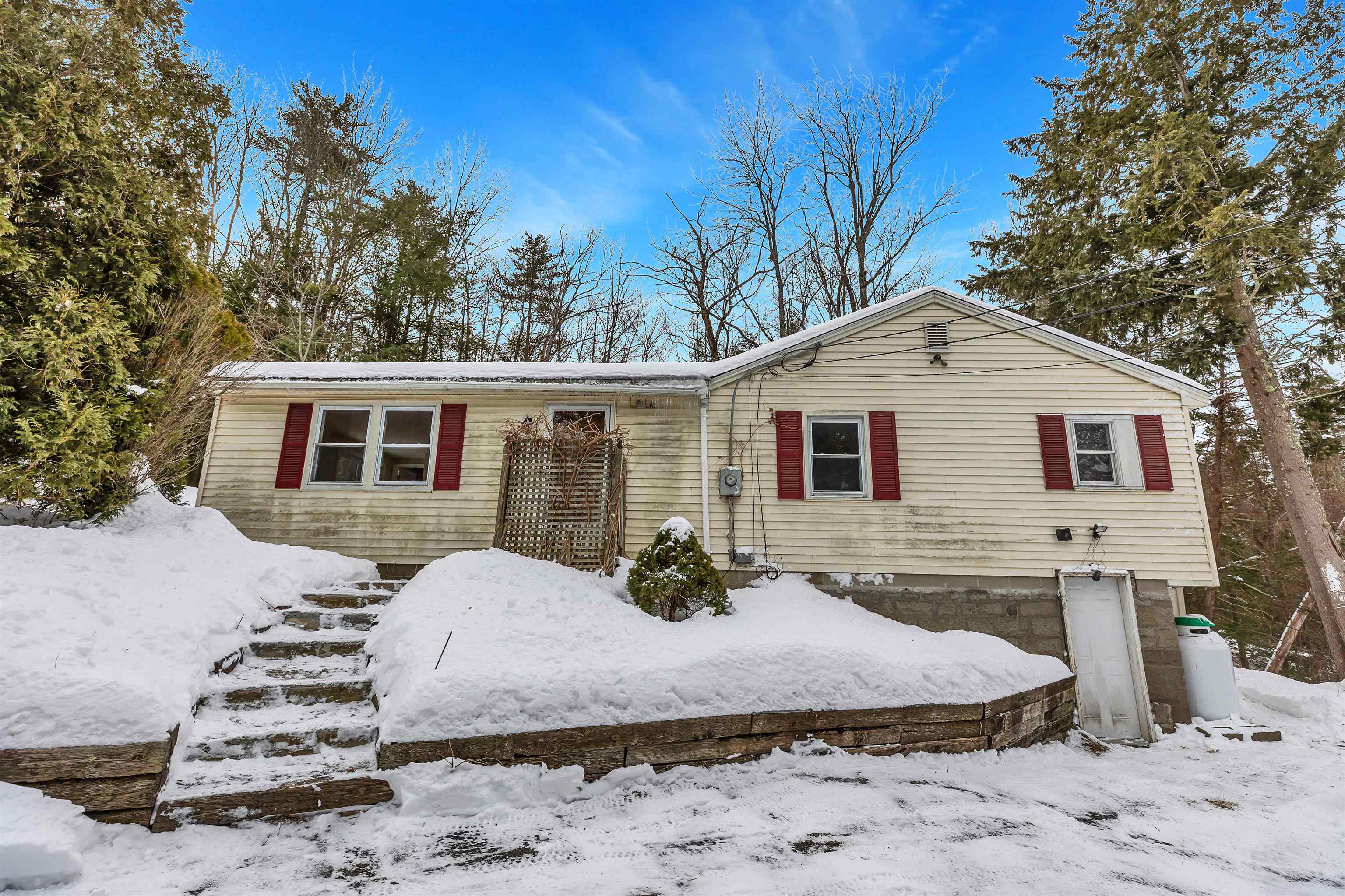 660 Rte 13 Milford, NH 03055 - Photo 1 of 45