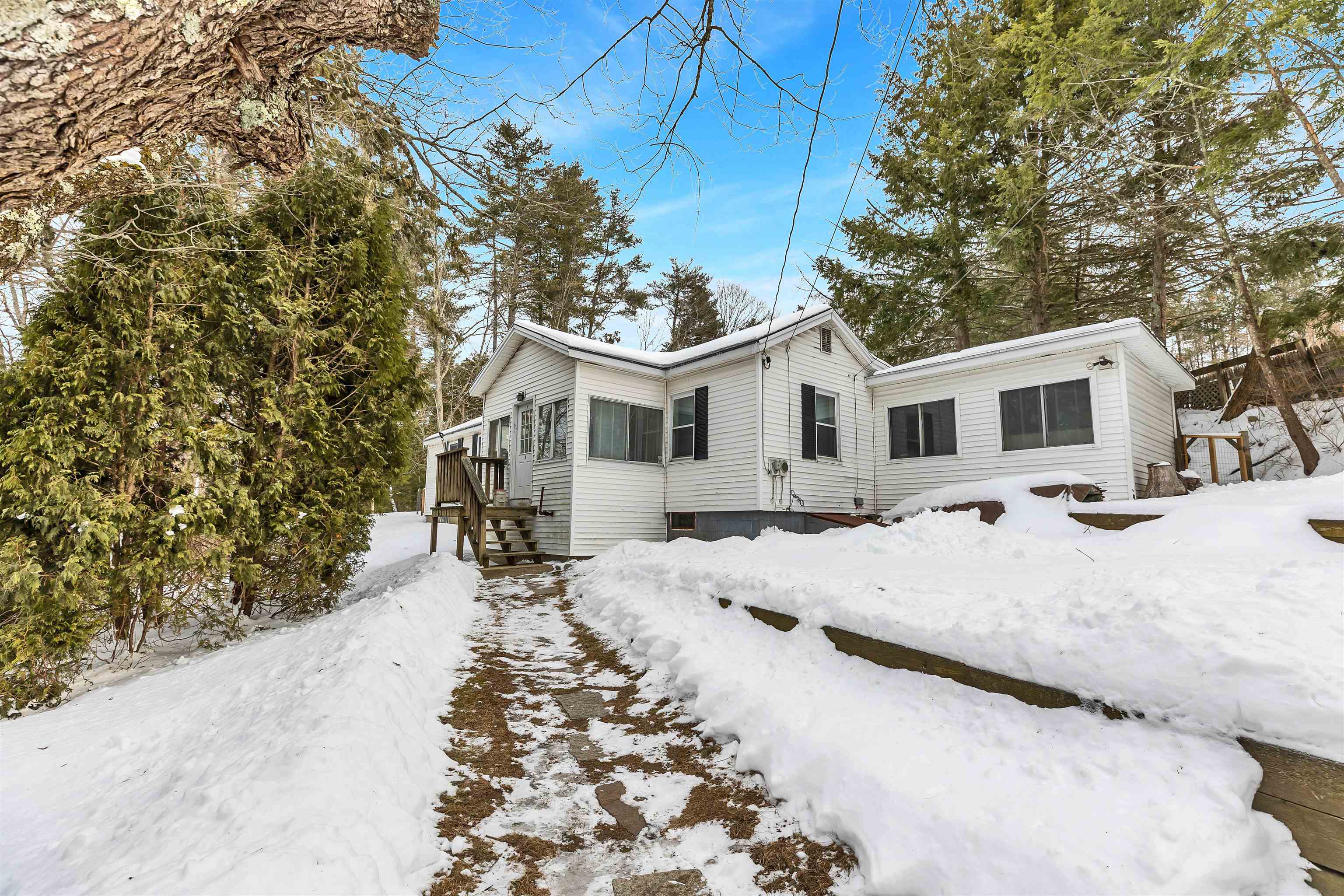 660 Rte 13 Milford, NH 03055 - Photo 26 of 45