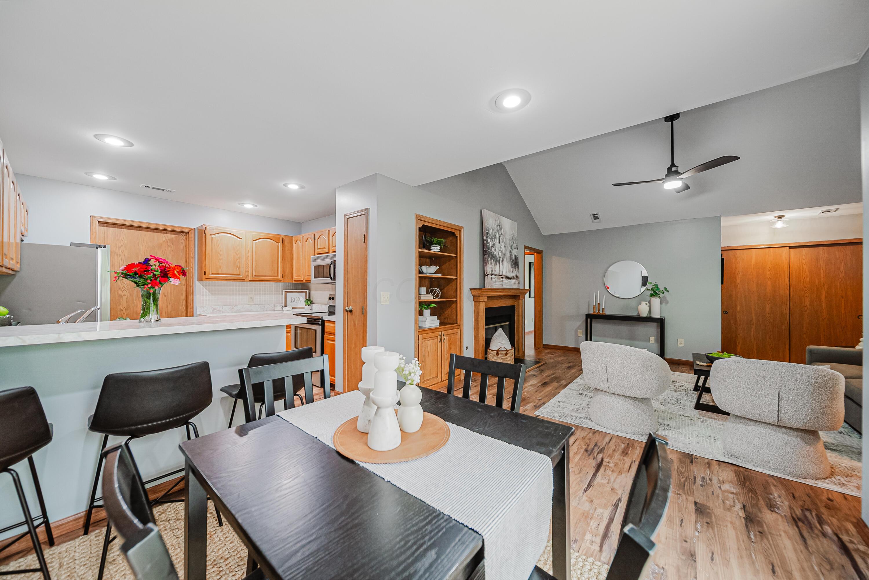1237 Dunhurst Street Circleville, OH 43113 - Photo 17 of 39 Dining Room