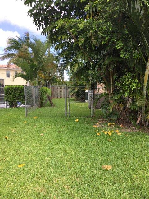 102 St Cloud Lane Boca Raton, FL 33431 - Photo 2 of 17 IMG_1353