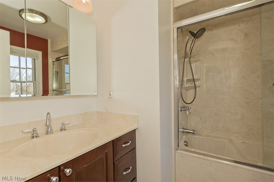 3651 Gridley Road Shaker Heights, OH 44122 - Photo 13 of 19 Gallery Image 13
