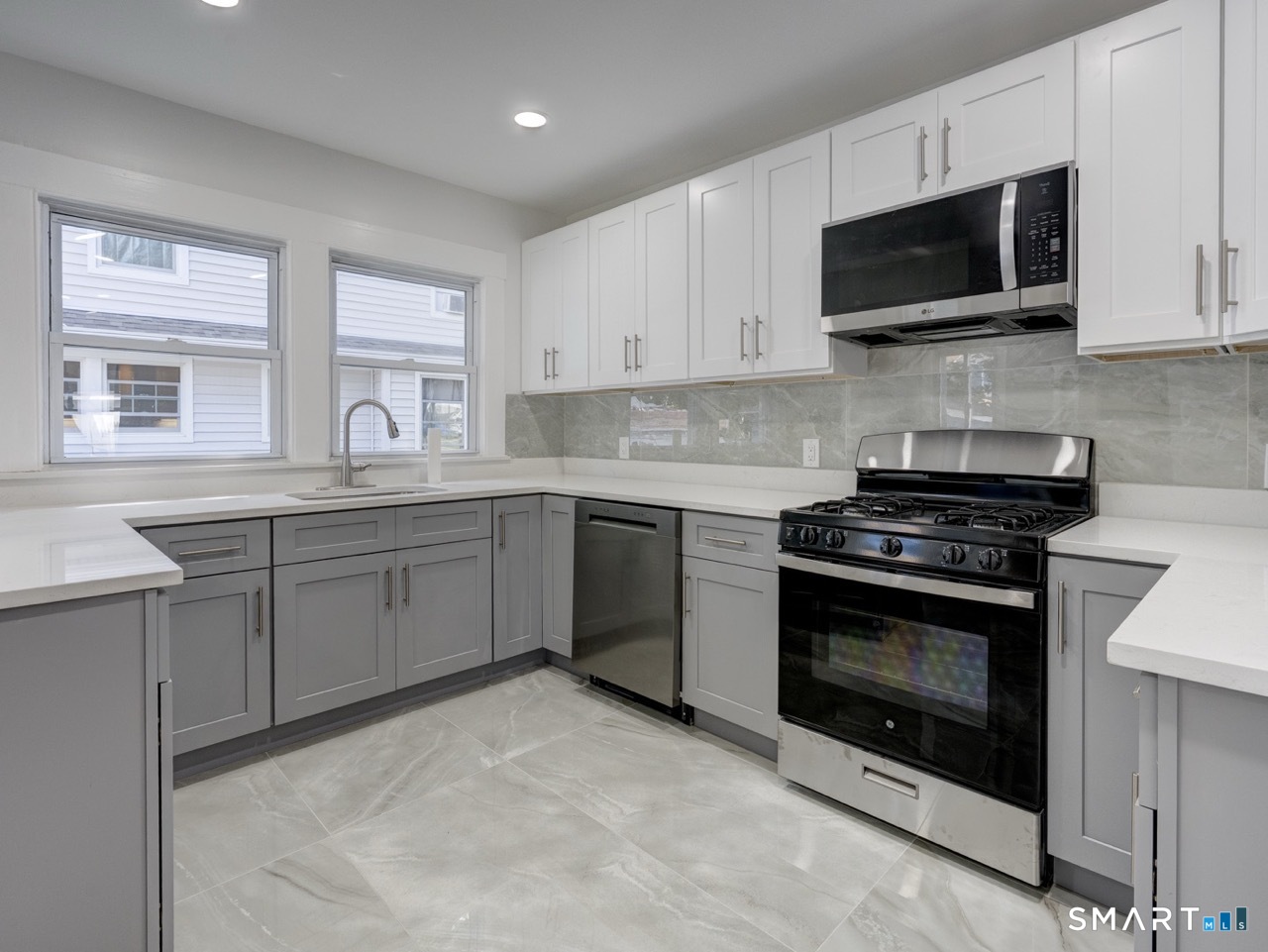16 Shoreham Road New Haven, CT 06512 - Photo 18 of 40 Gallery Image 18