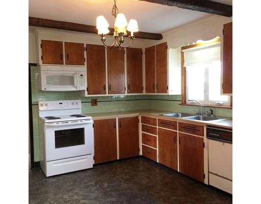 193 Chicago Street Fall River, MA 02721 - Photo 3 of 11 Gallery Image 3